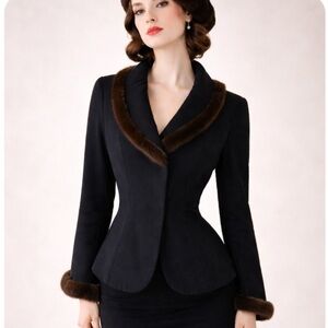 🤩🤩 15. Vintage | Tailored fur-trim blazer with corset accent back